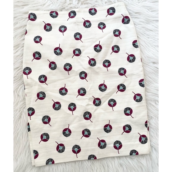 LOFT Dresses & Skirts - Loft Dandelion Print Skirt